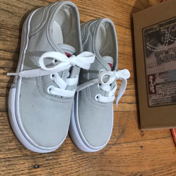 Levi’s Kids Rylee 3 Skate Shoe Light Grey sz 9 - Picture 7 of 8
